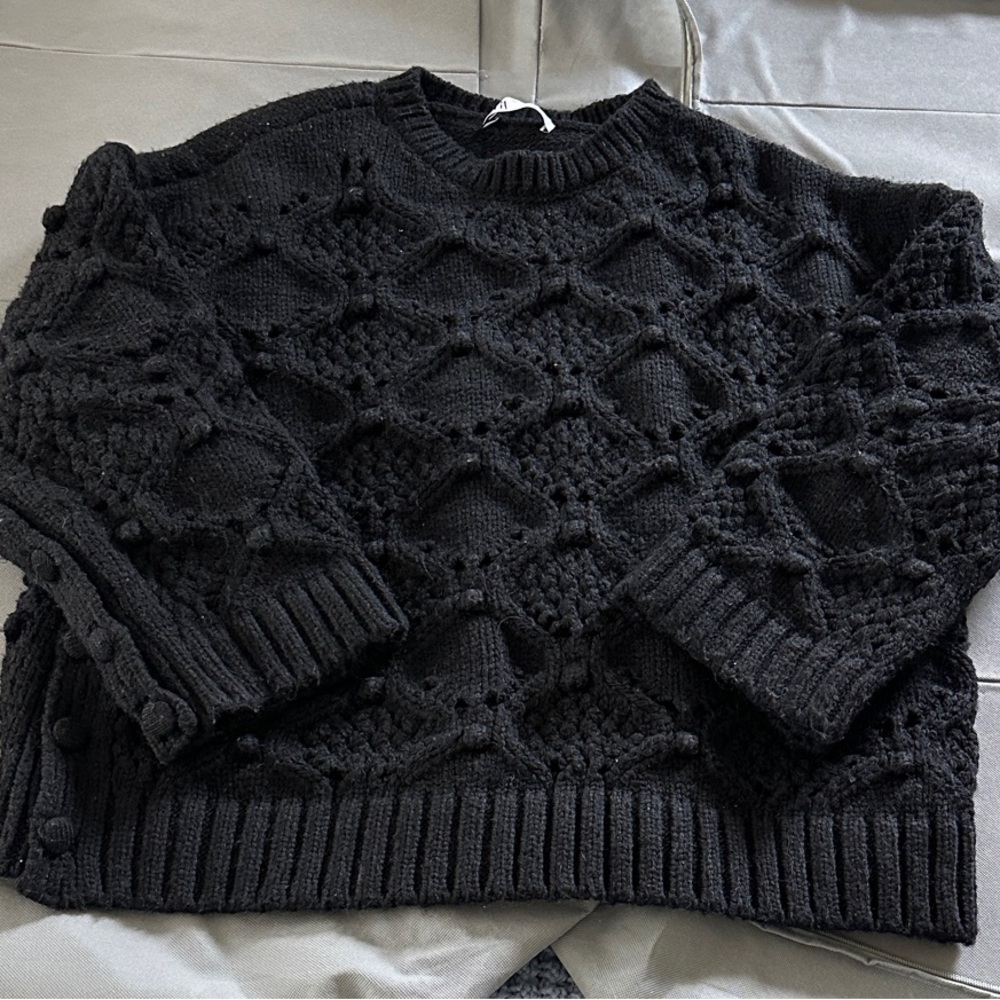 Zara Black Textured Knit Sweater